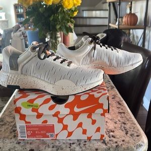Nike Renew sneakers brand new